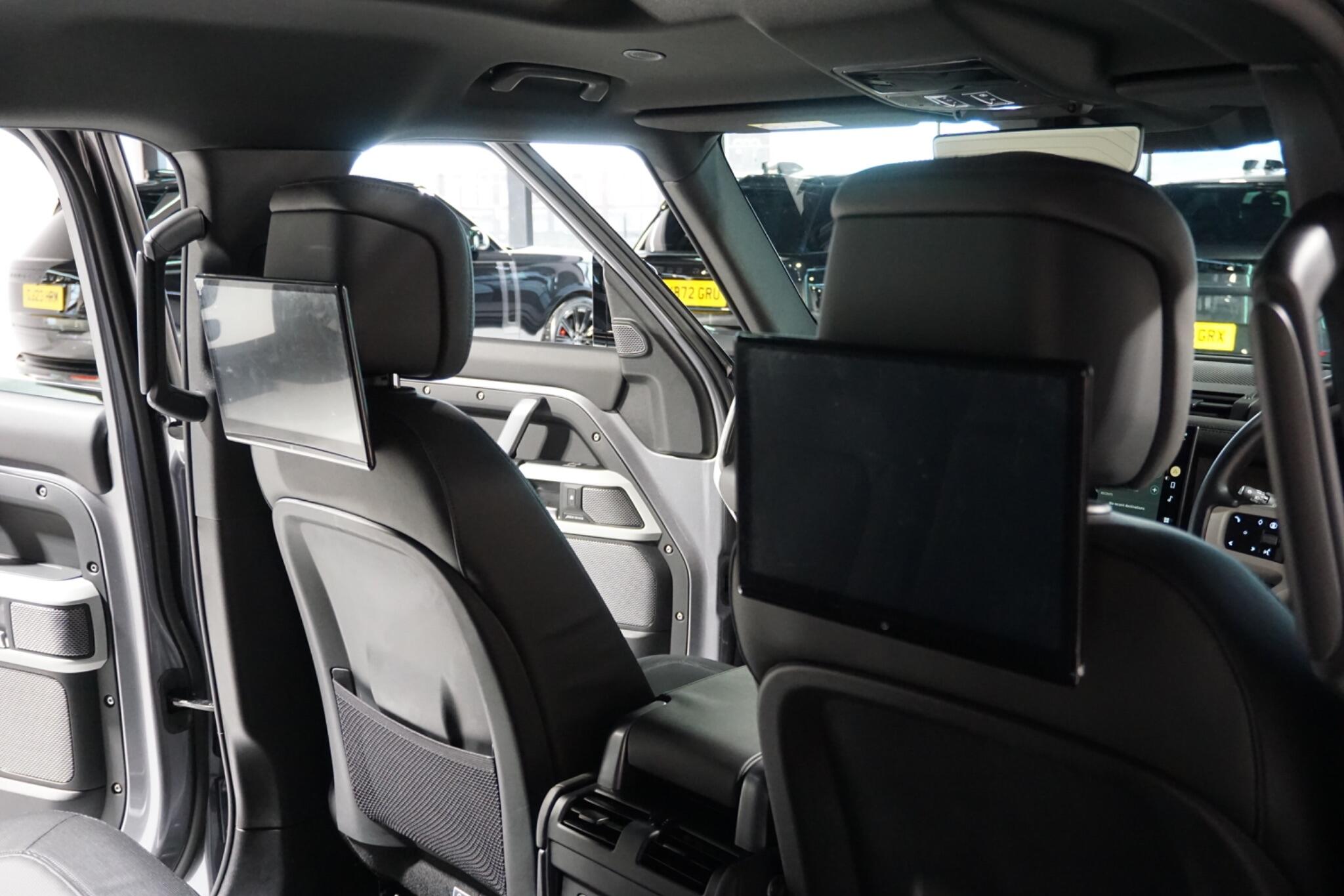 Land Rover Defender 110 2.0 P400e 15.4kWh X-Dynamic HSE SUV 5dr Petrol Plug-in Hybrid Auto 4WD Euro 6 (s/s) (404 ps)